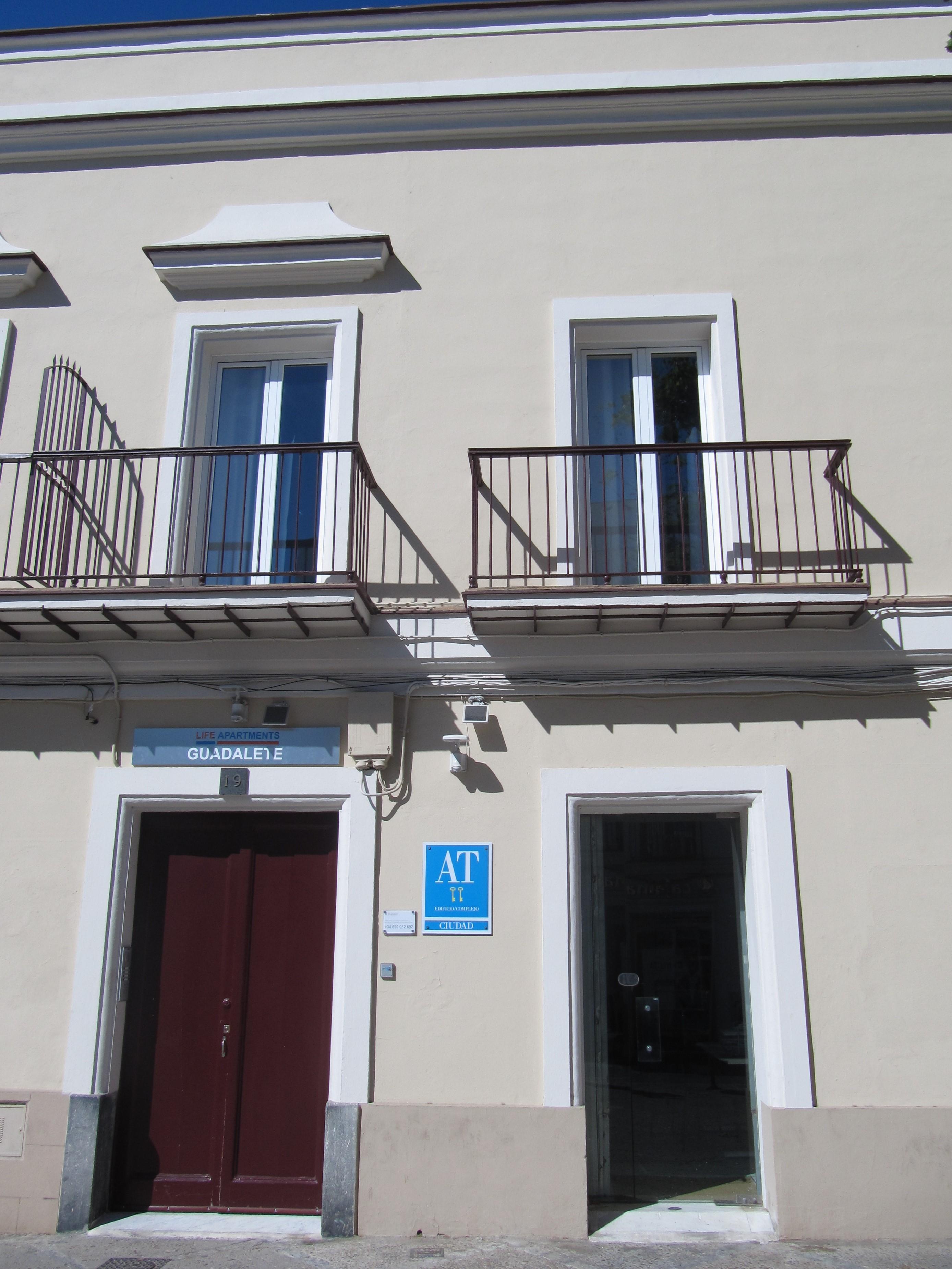 Life Apartments Guadalete Херес-де-ла-Фронтера Экстерьер фото